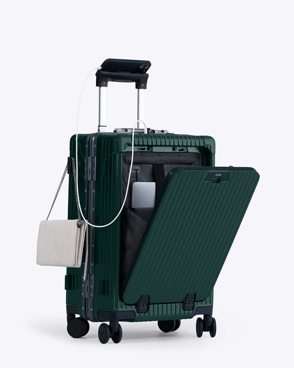 Everyday All-in-One Carryon